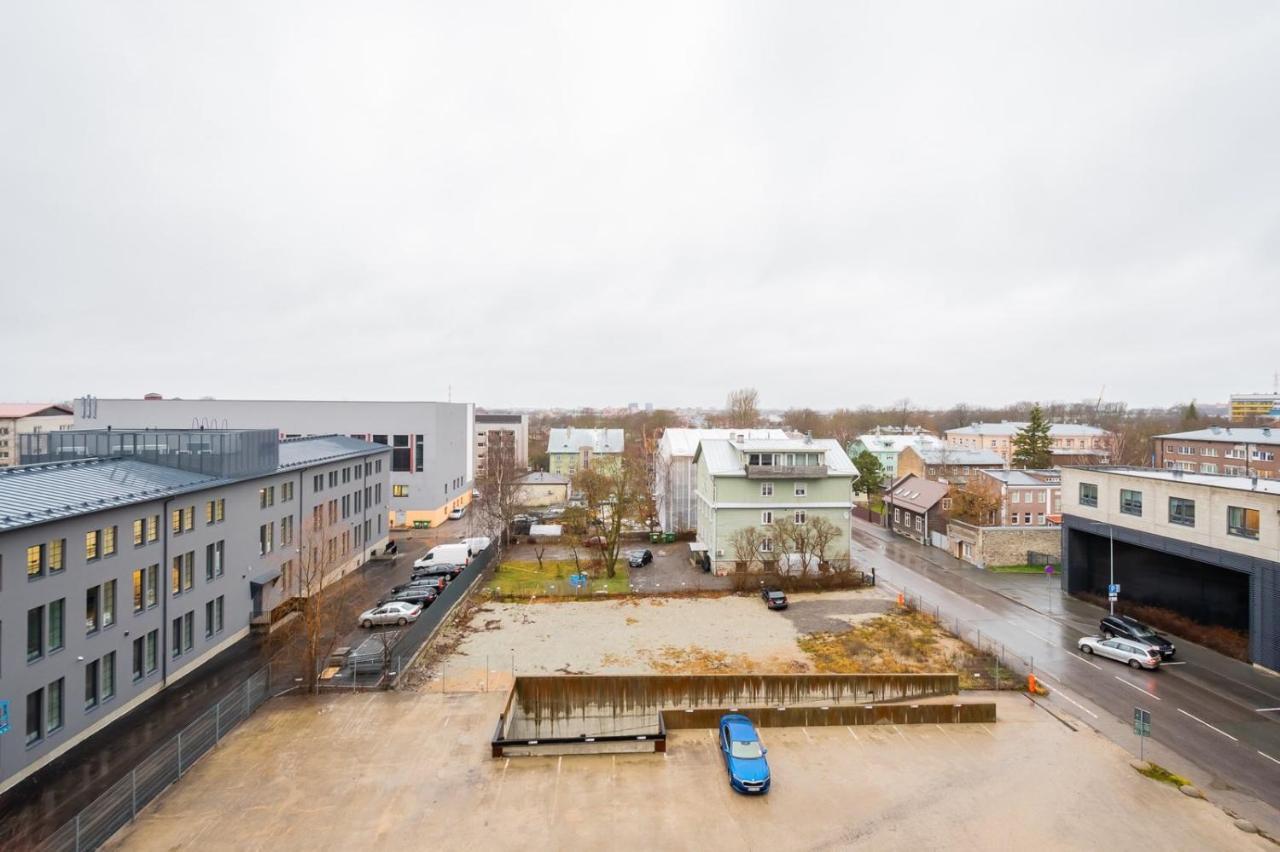 Двухкомнатная Квартира В Центре Города Tallinn Bagian luar foto